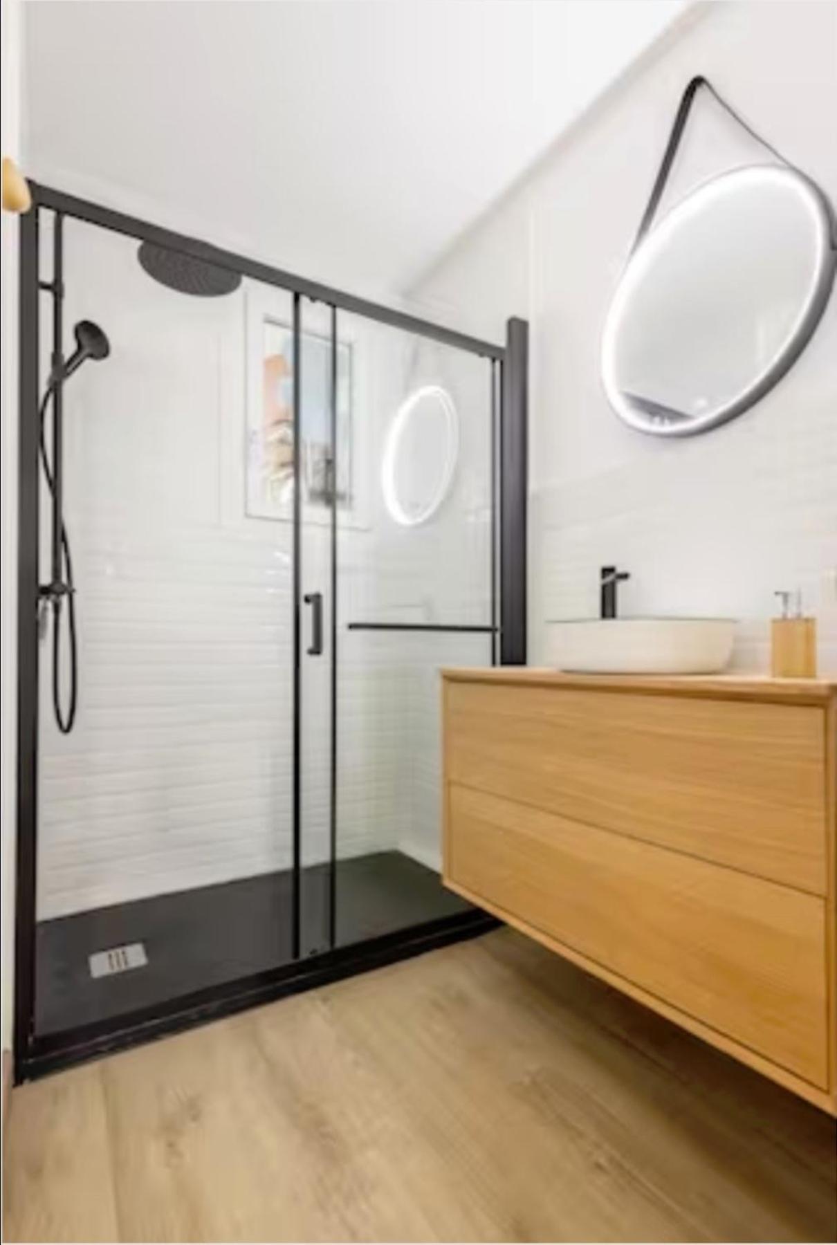 Logement Autour De Moi * * * * * شامبيري المظهر الخارجي الصورة